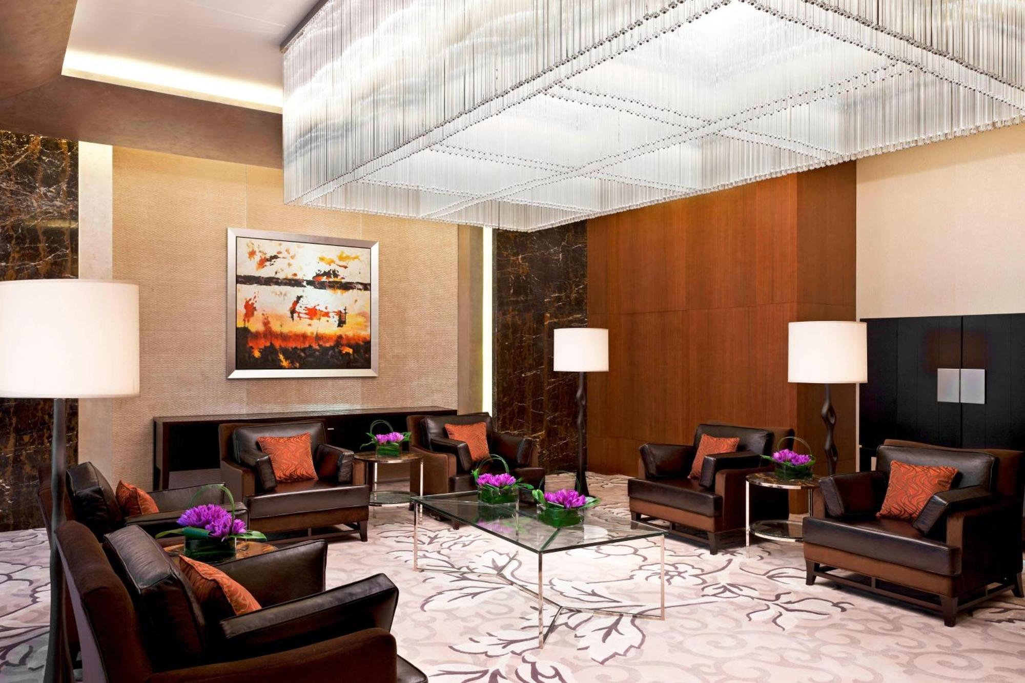 Sheraton Grand Beijing Dongcheng Hotel Экстерьер фото