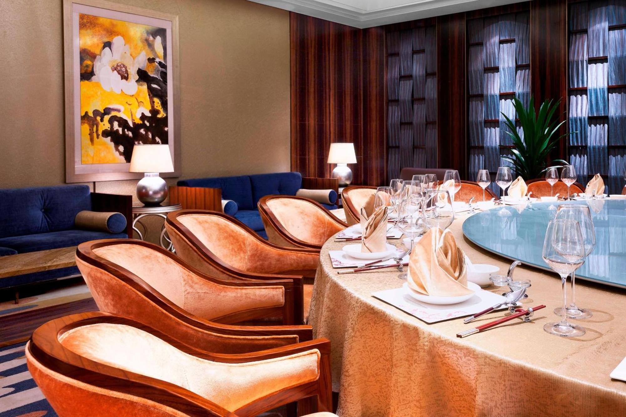 Sheraton Grand Beijing Dongcheng Hotel Экстерьер фото